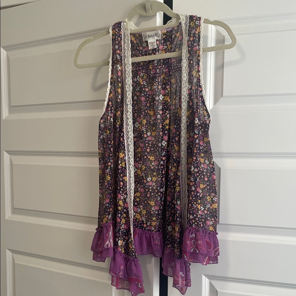 Purple Floral Lace Trim vest